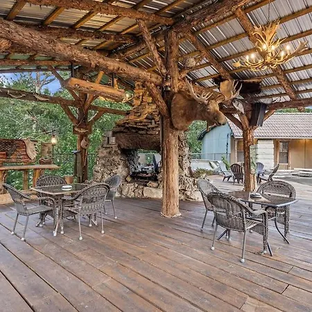 Stonegate Lodge 2 Queen Beds Wifi Tv Salt Water Pool Fire Pits #303 Eureka Springs Exterior photo